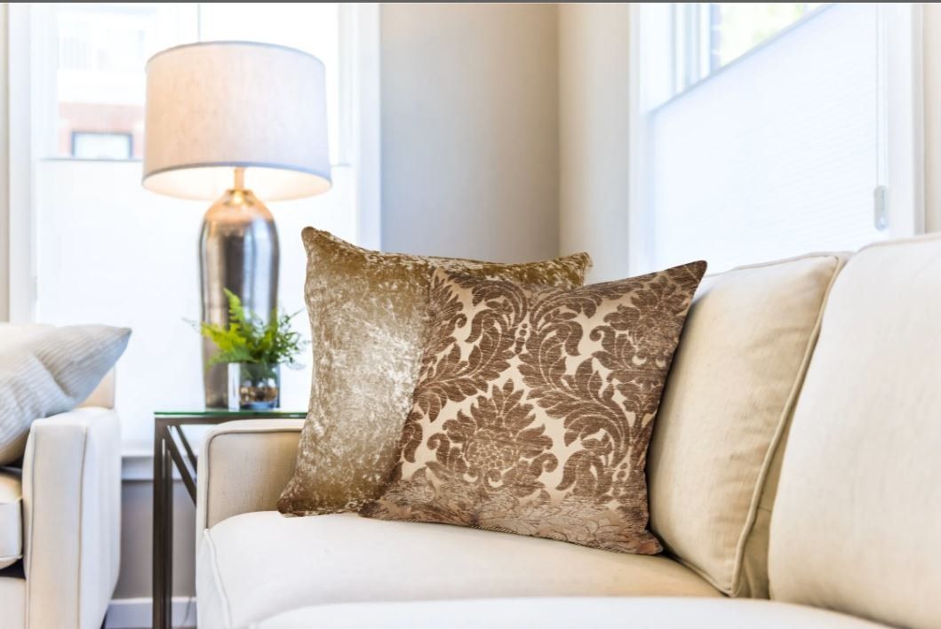 New Edge Blinds Baroque Cushion Cover image 2