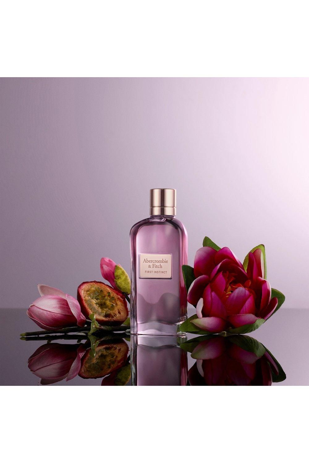 Abercrombie & Fitch First Instinct For Women Eau De Parfum 100ml Clear image 3