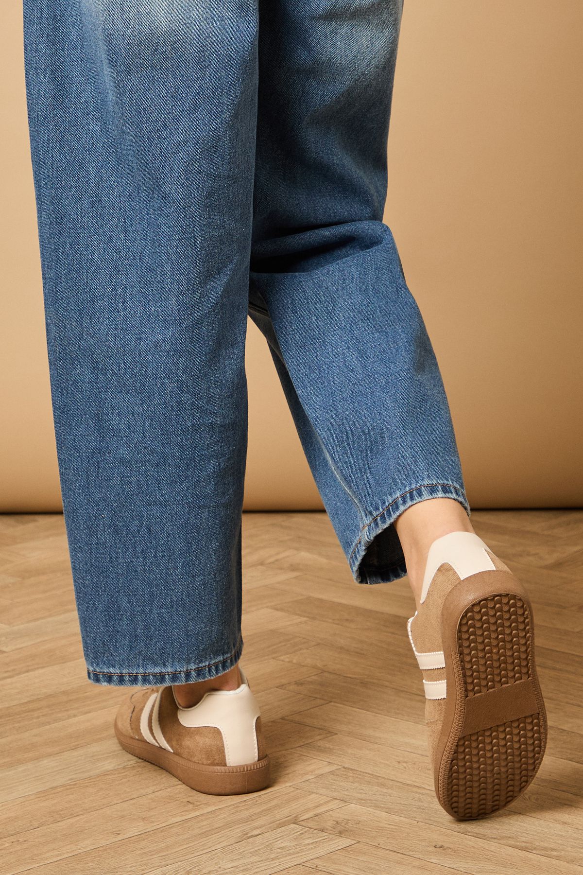 Oasis Anjali Faux Suede Contrast Stripe Lace Up Trainers Beige image 4