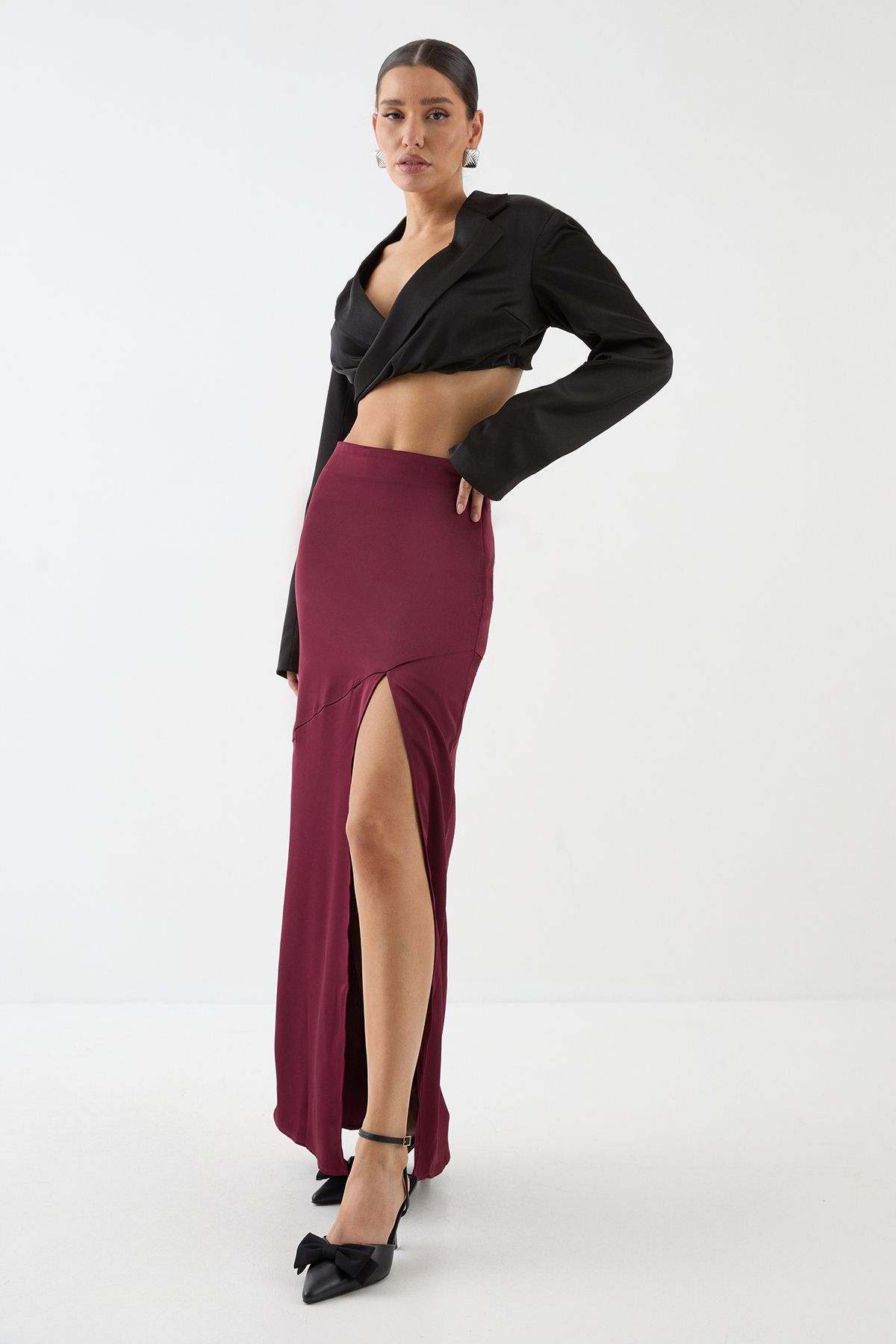 MissPap Faux Leather Fabric Bow Detail Mid Stiletto Heel Court Shoes Black image 2