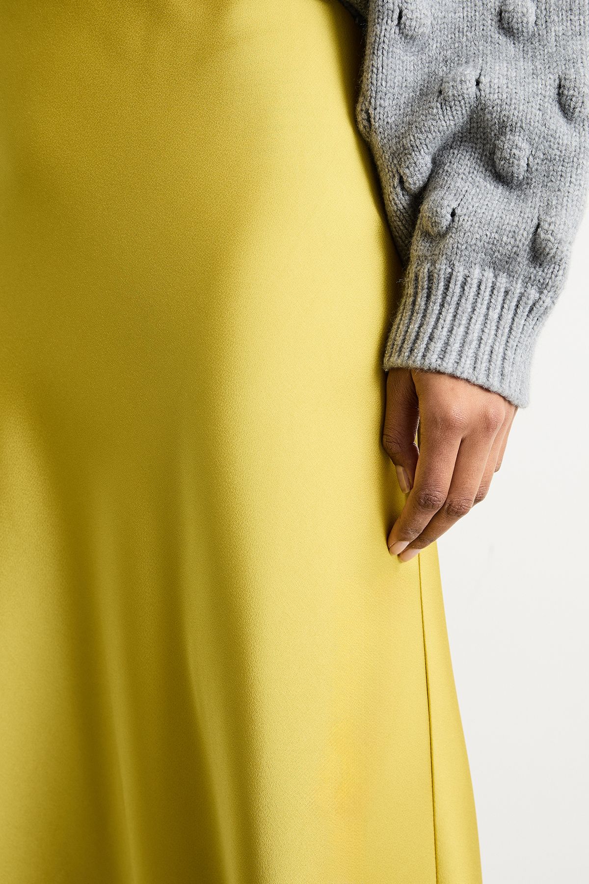 Warehouse Satin Bias Cut Maxi Skirt Chartreuse image 4