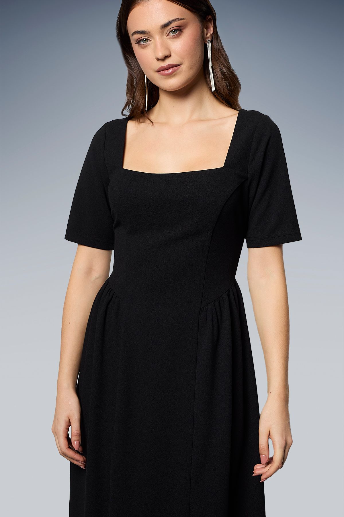 Dorothy Perkins Square Neck Seam Detail Midi Dress Black image 4