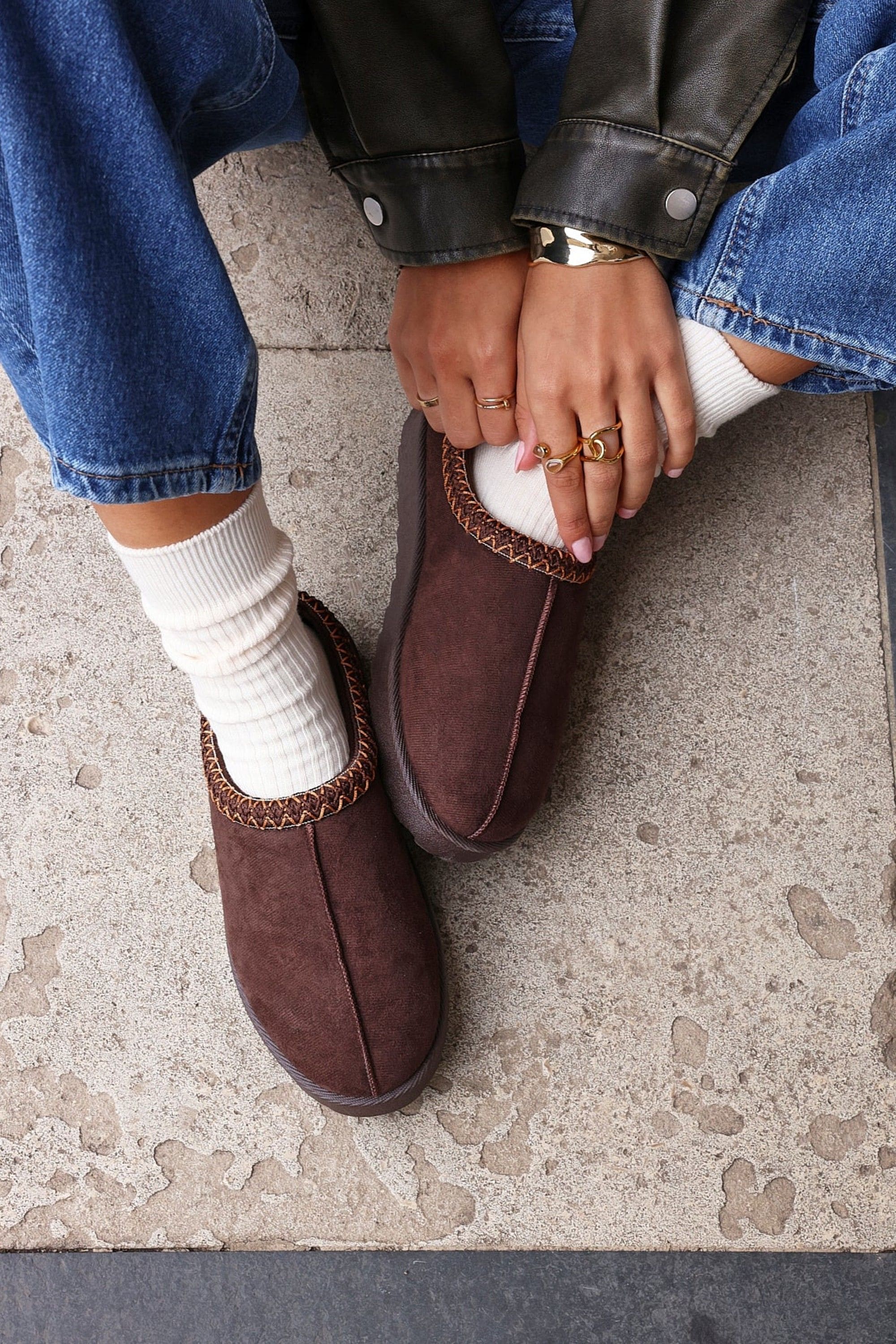 Linzi Tammy Brown Suede Slipper image 2