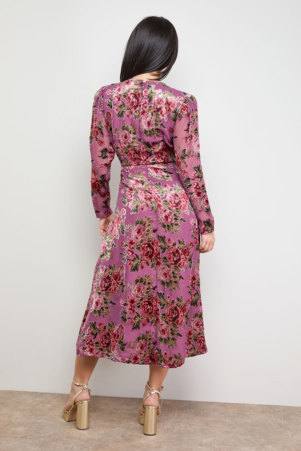 Oasis Petite Devore Puff Sleeve Bias Tea Dress Rose image 3