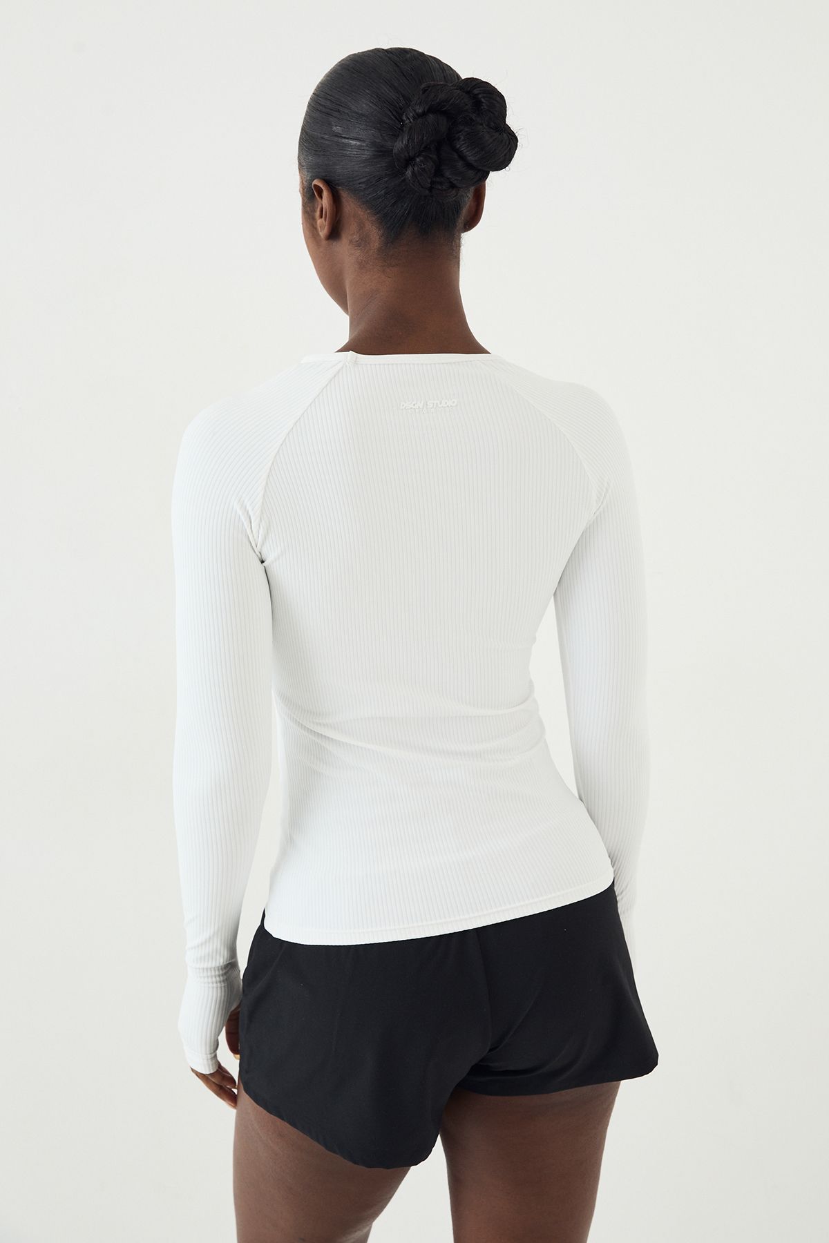 DSGN Studio DSGN Studio Ultra Sculpt Rib Long Sleeve Top White image 2