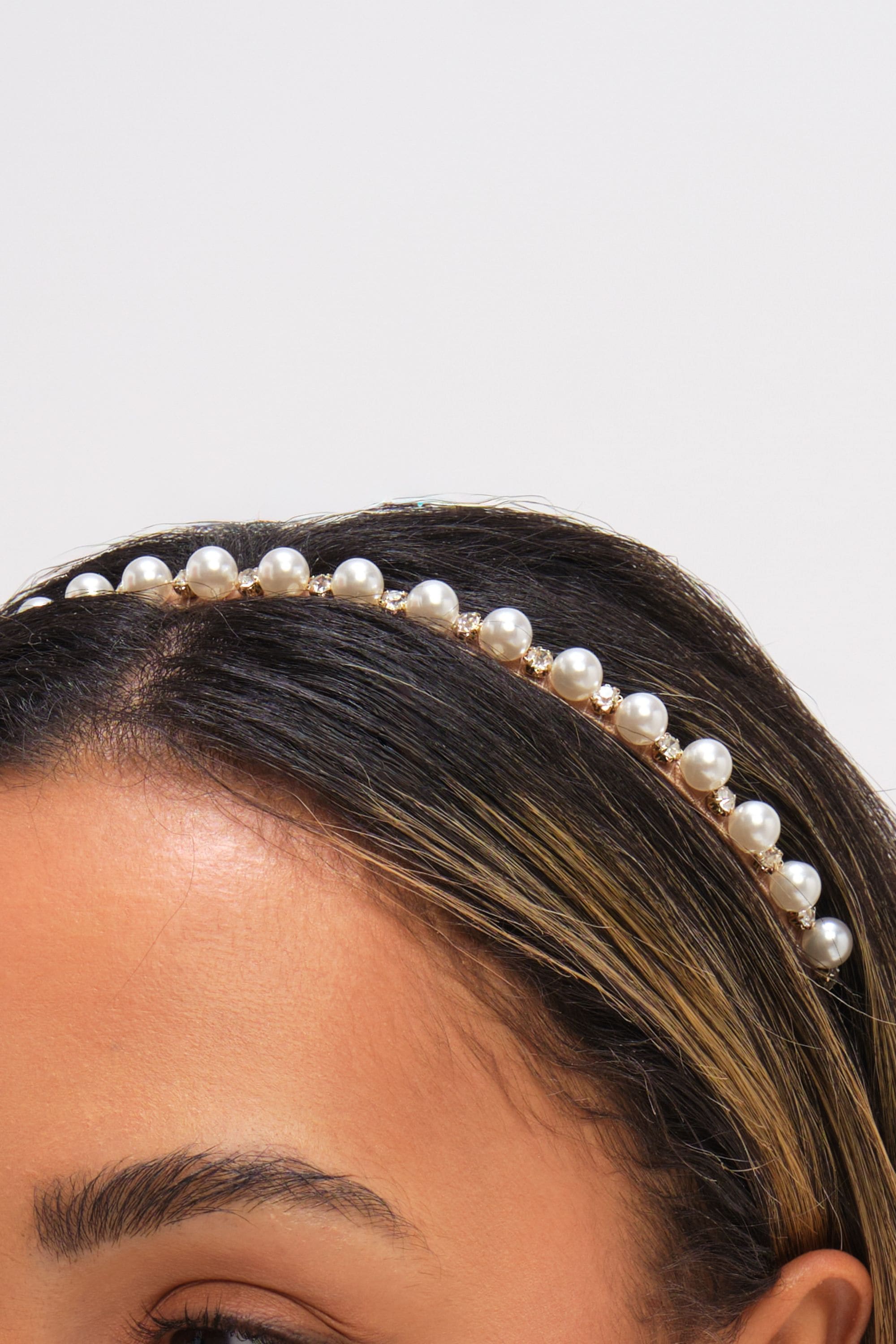 Jon Richard Gold Plated Pearl and Crystal Headband image 2