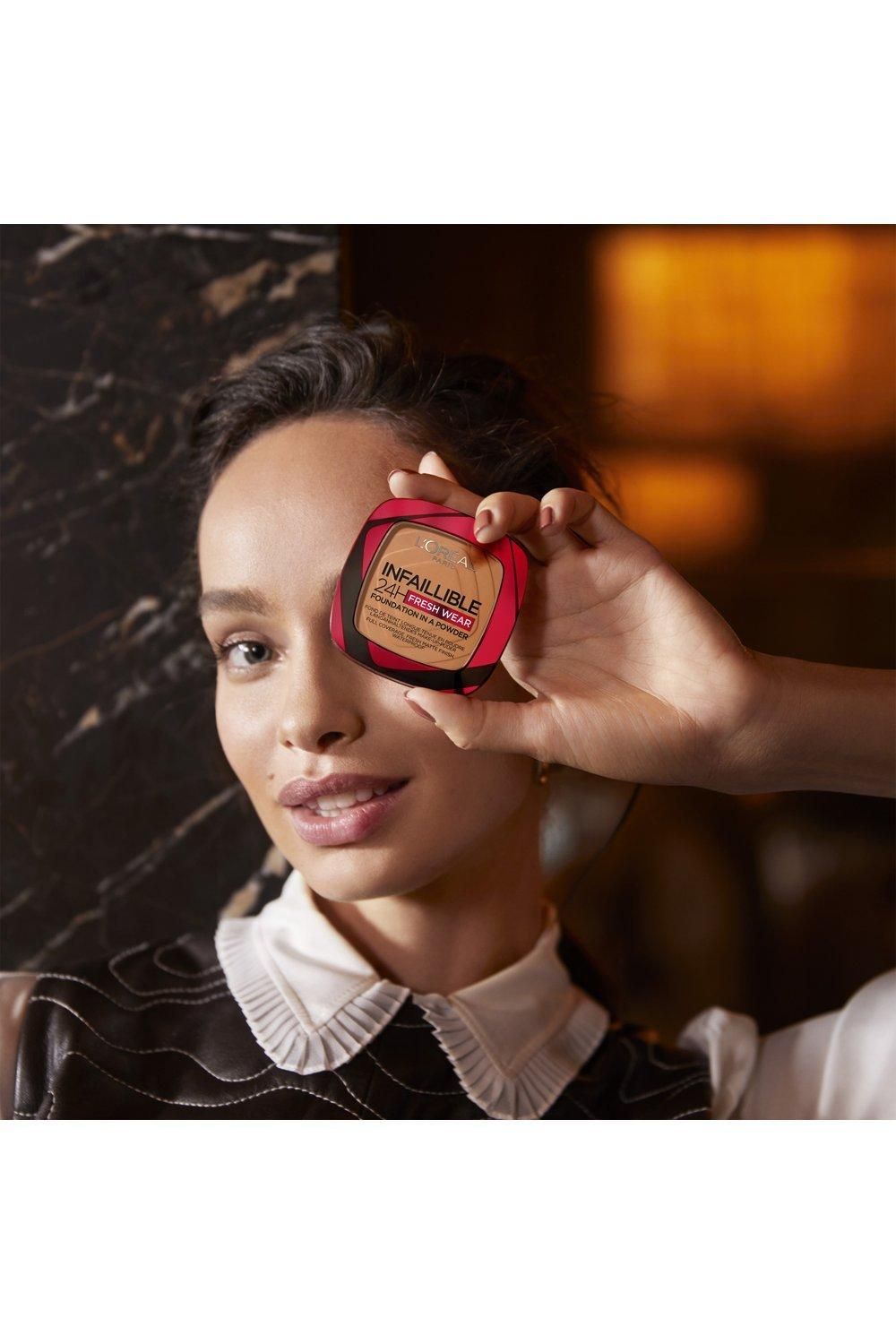 L'Oréal Paris Infaillible 24H Fresh Wear Powder Foundation Golden Sand image 4