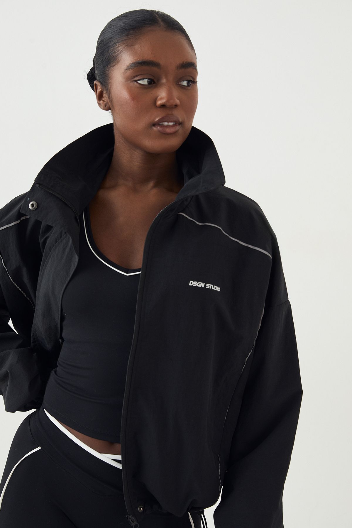 DSGN Studio DSGN Studio Piping Detail Funnel Neck Jacket Black image 4