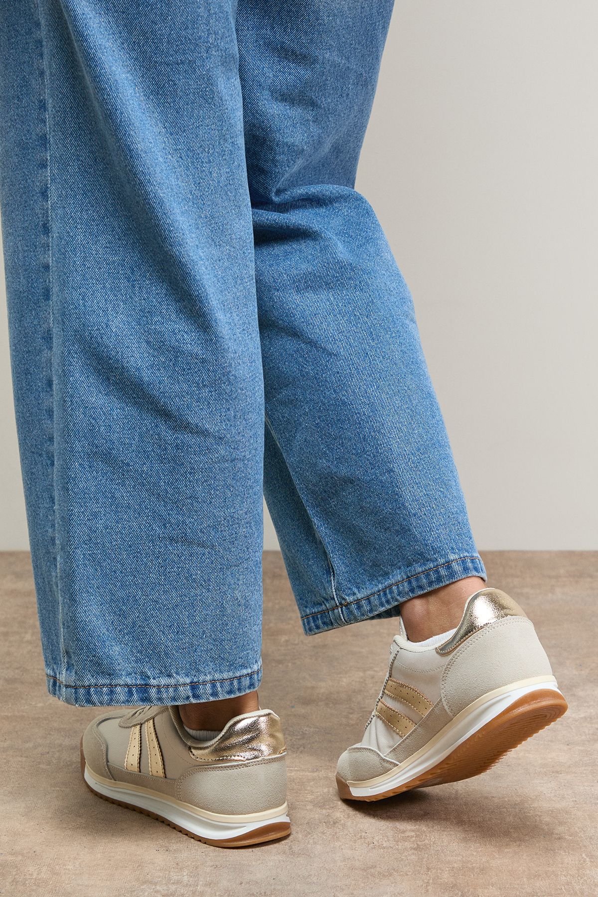 Oasis Clarissa Mixed Material Lace Up Trainers Beige image 4