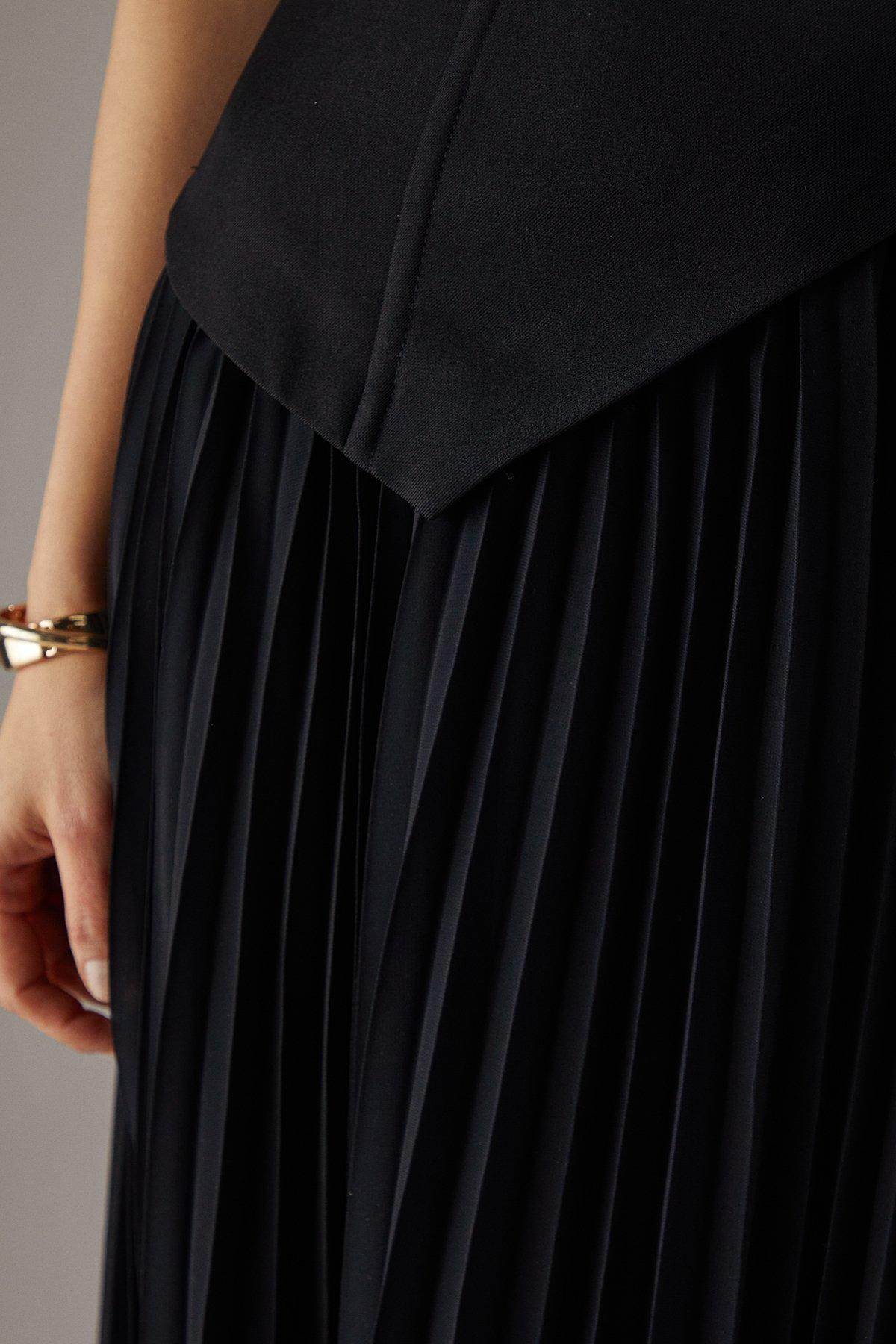 Warehouse Bandeau Bodice Pleated Chiffon Midi Dress Black image 5