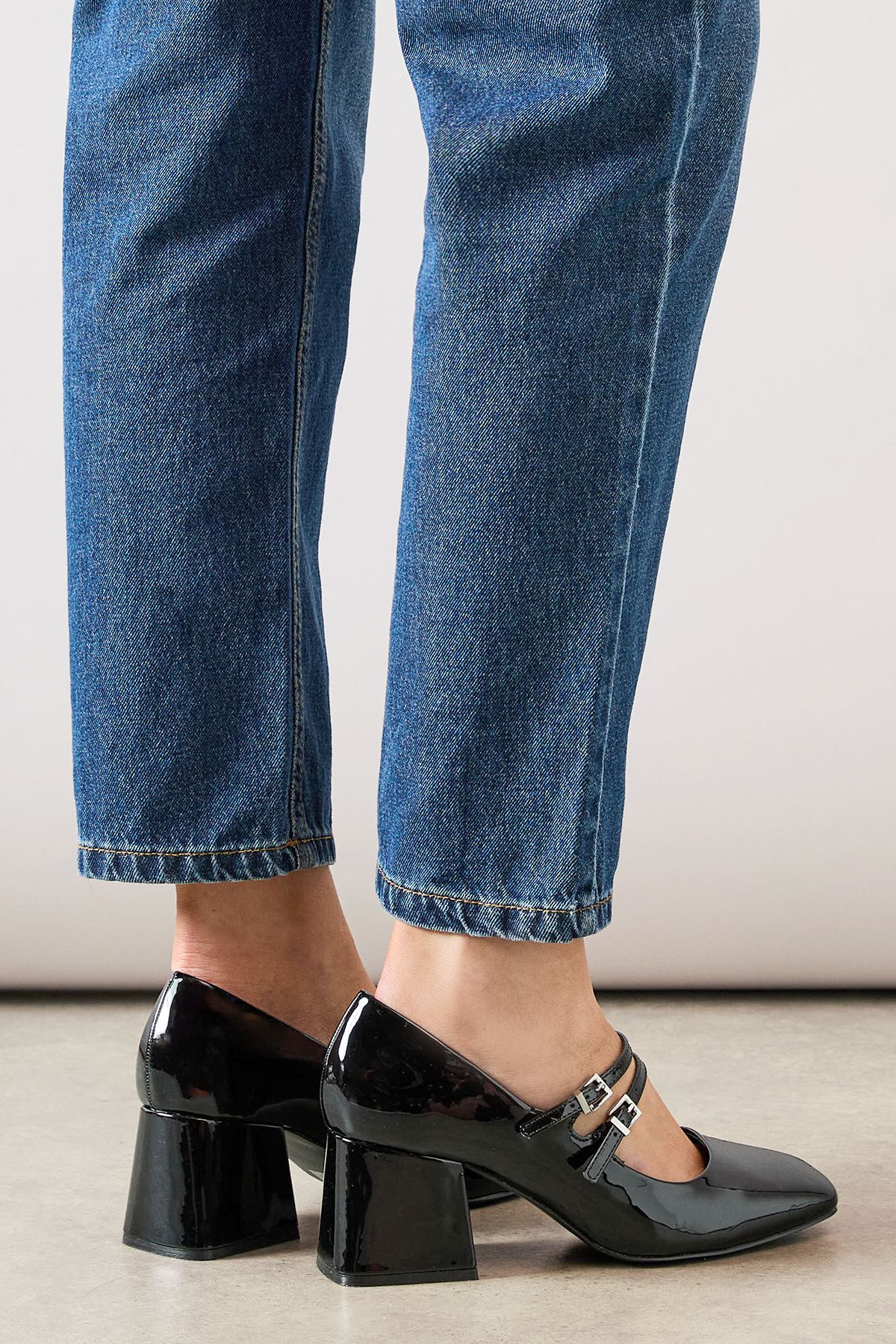 Dorothy Perkins Wide Fit Dawn Faux Patent Leather Double Mary Jane Mid  Block Heel Court Shoes True Black image 4