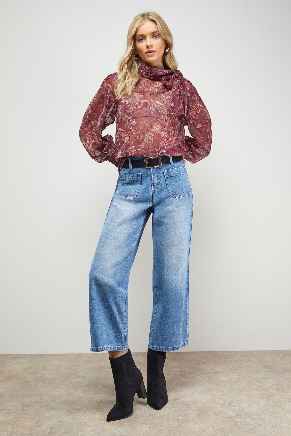 Oasis Wide Fit Maria Faux Suede High Block Heel Pointed Chelsea Ankle Boots Natural Black image 2