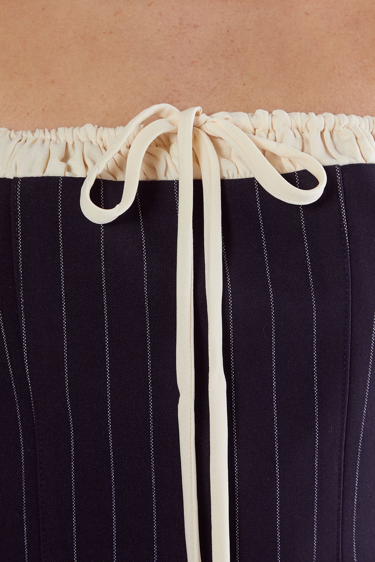 NastyGal Pinstripe Contrast Bust Tailored Corset Top Navy image 5