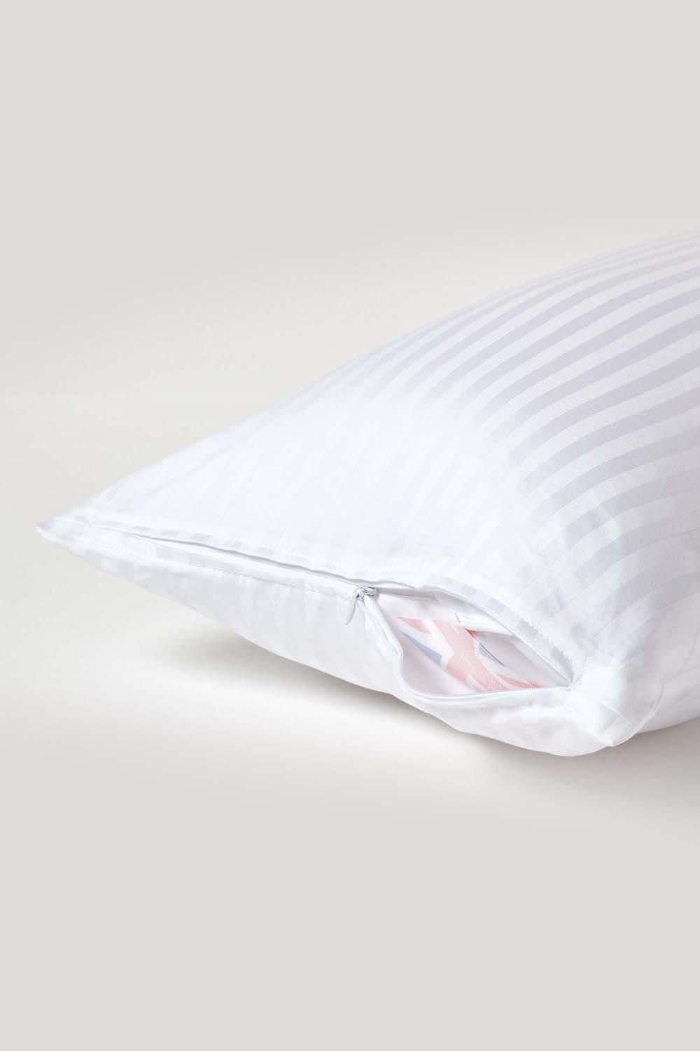 Homescapes Continental Egyptian Cotton Pillowcase 330 TC, 40 x 80 cm image 3