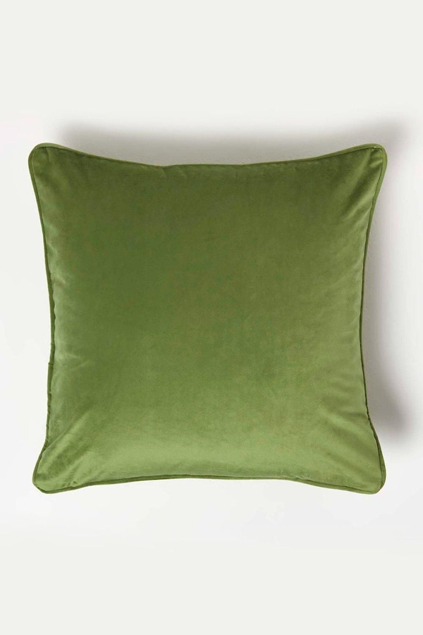 Homescapes Filled Velvet Cushion with Piped Edge 46 x 46 cm