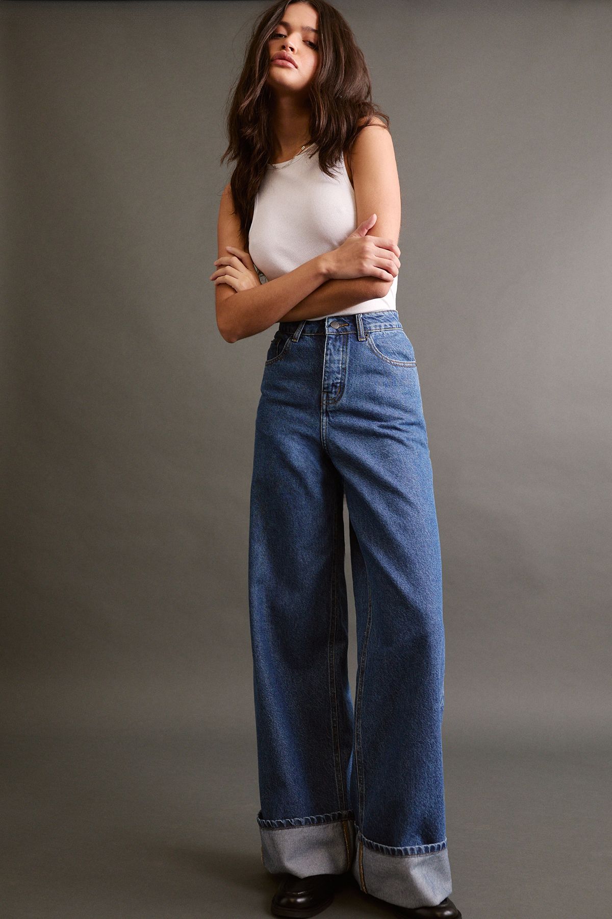 NastyGal The Denim Turn Up Jeans Authentic Midwash image 1