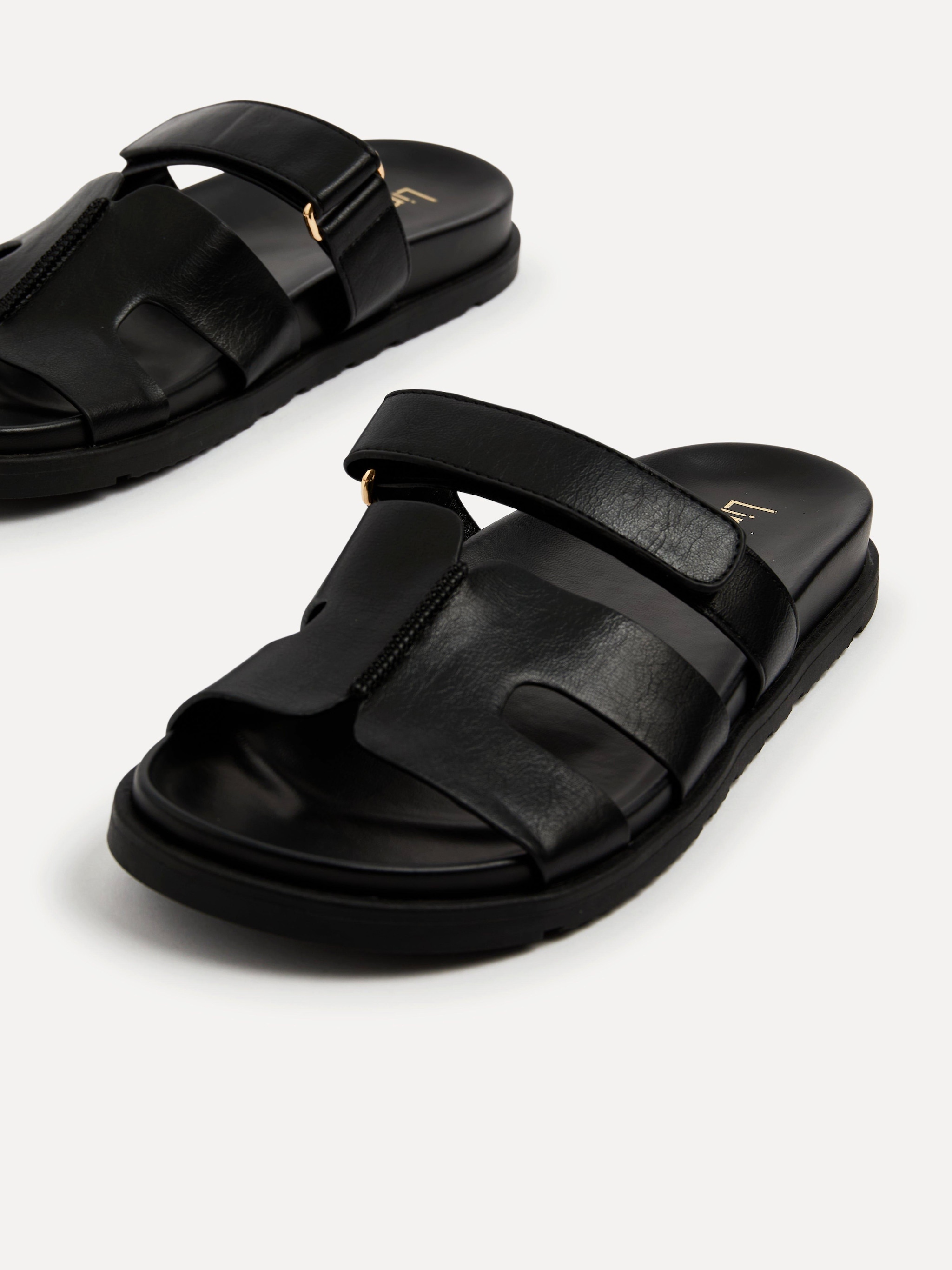 Linzi Emmy Black Faux Leather Footbed Linked Design Sandal image 4