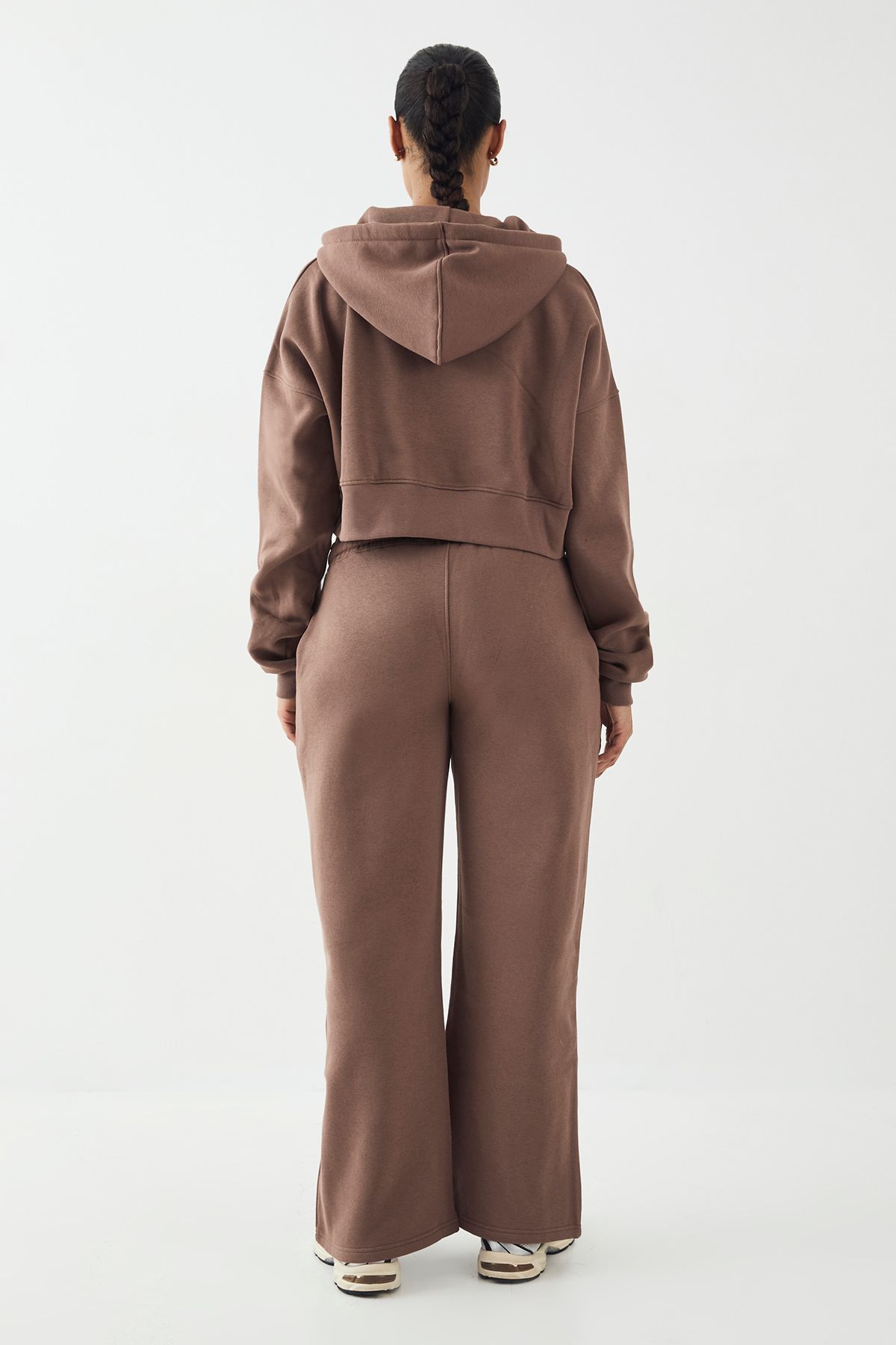 DSGN Studio DSGN Studio Contrast Drawcord Mid Rise Straight Leg Jogger Mocha image 2