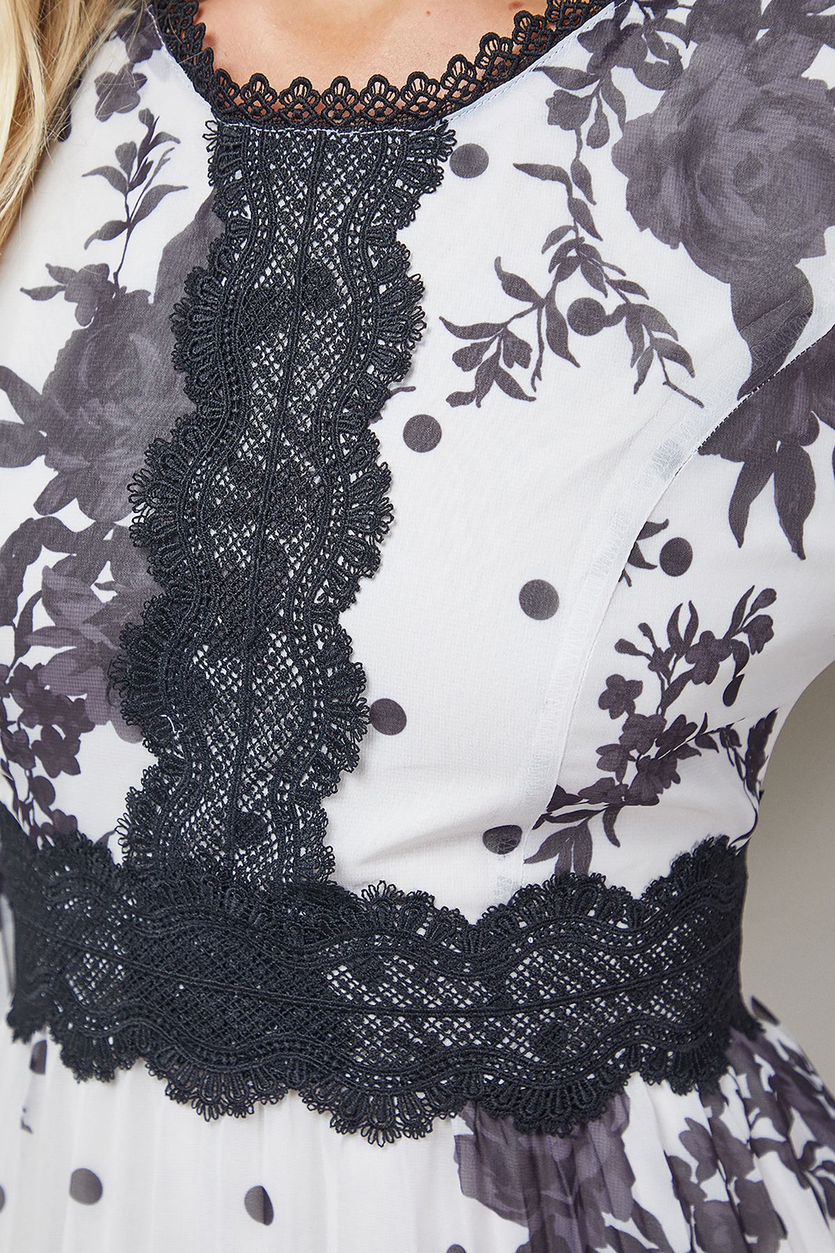 Oasis Petite Printed Lace Trim Pleated Midi Dress Multi image 5