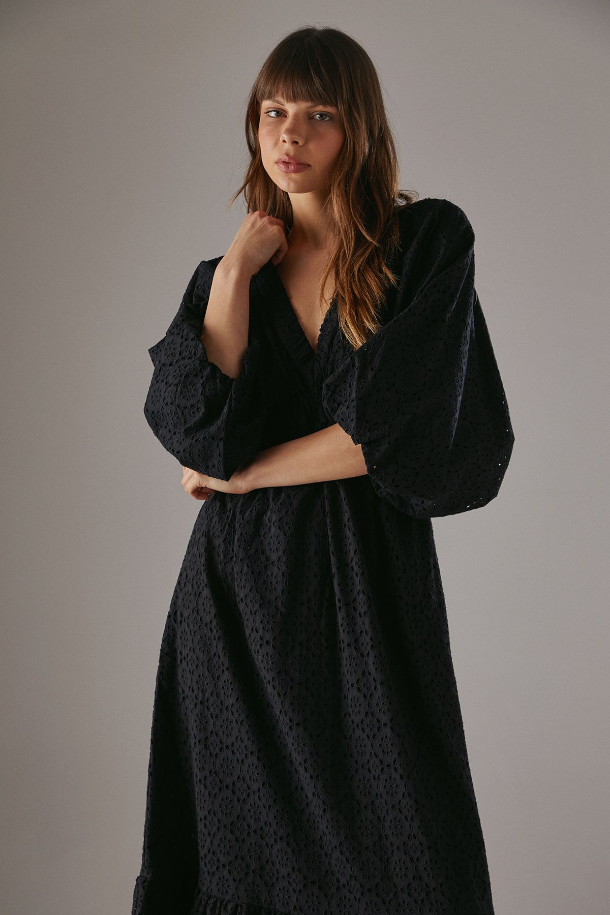 Warehouse Broderie Plunge Neck Volume Sleeve Smock Midi Dress Black image 2