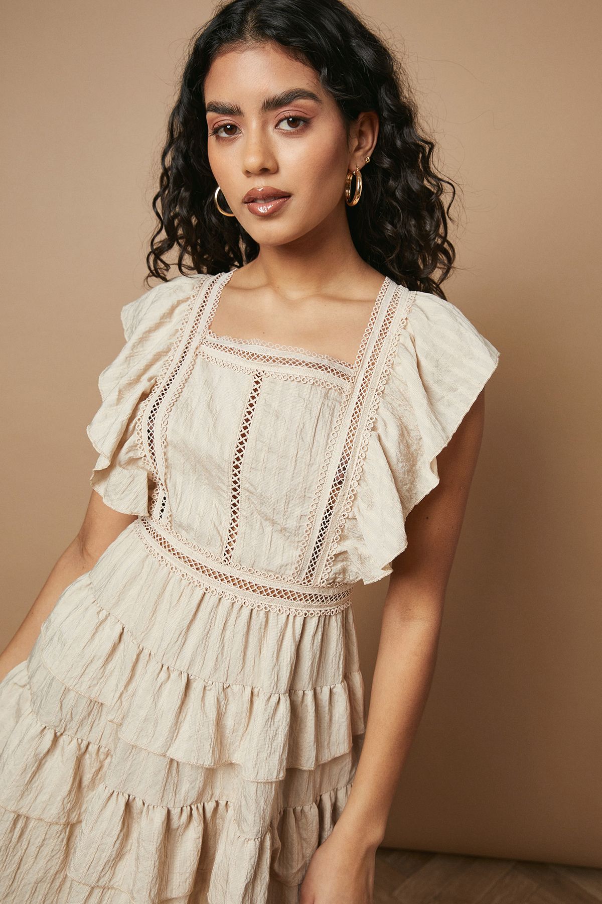 Oasis Petite Tiered Lace Insert Mini Dress Beige image 4