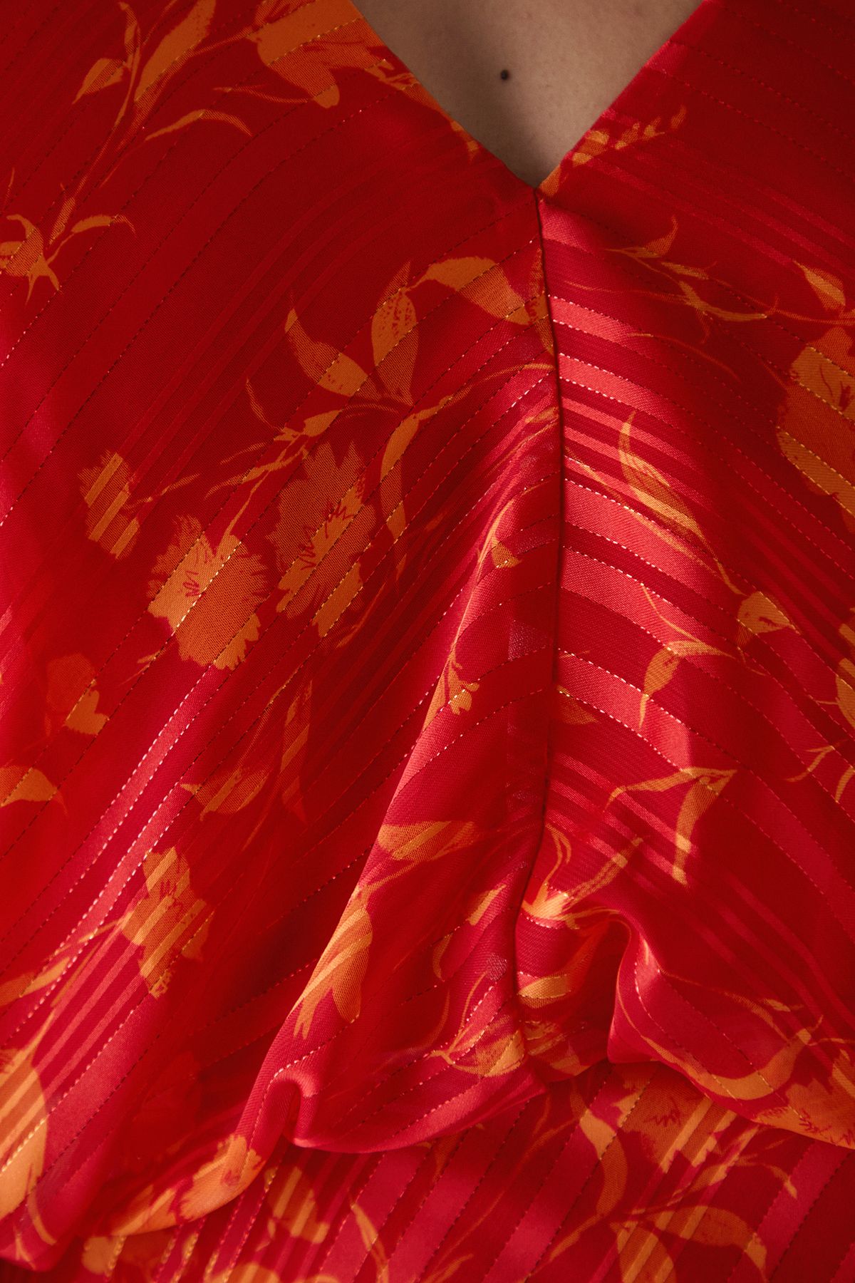 Warehouse Petite Shadow Stripe Batwing Plunge Neck Midi Dress Red image 5