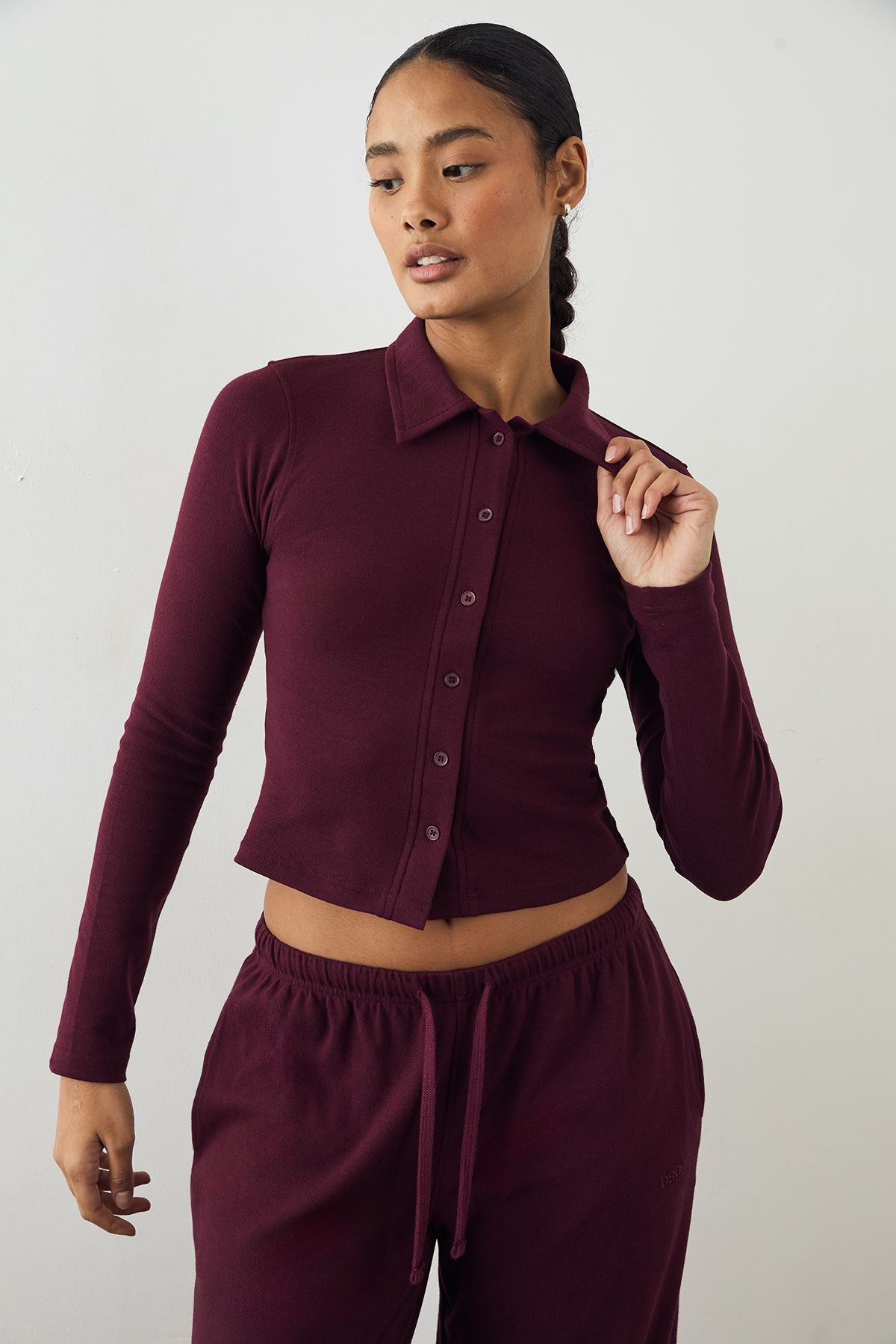 DSGN Studio DSGN Studio Button Through Collared Fitted Top Burgundy image 3