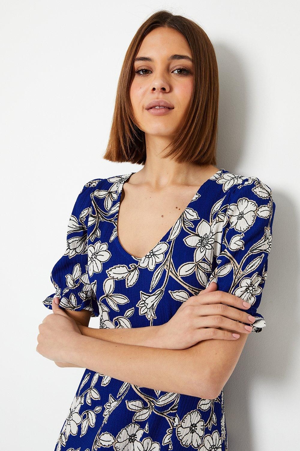 Dorothy Perkins Floral Short Sleeve V Neck Jersey Midi Dress Floral image 4