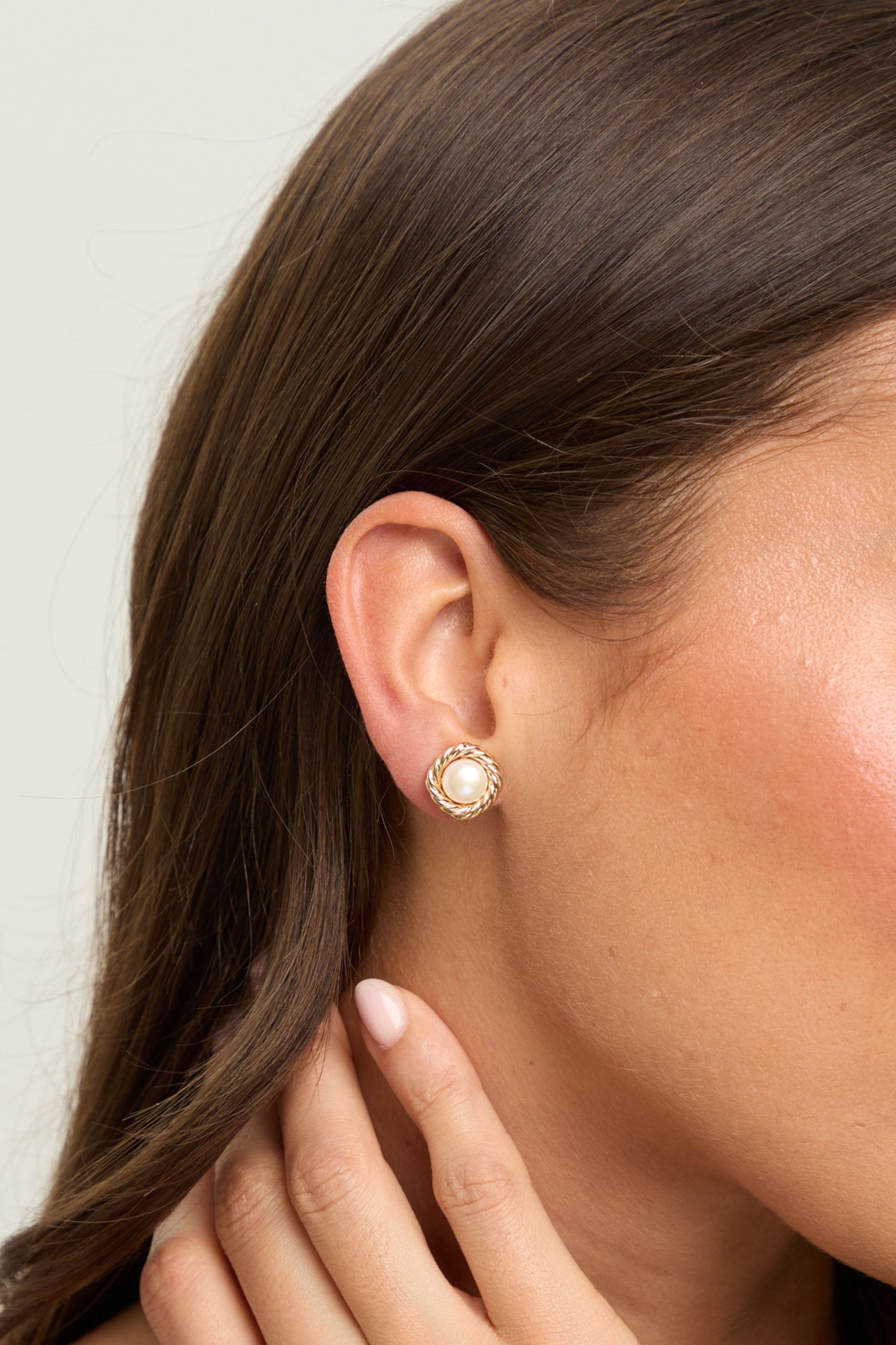 Jon Richard Gold Plated and Pearl Twisted Edge Clip Earrings image 2