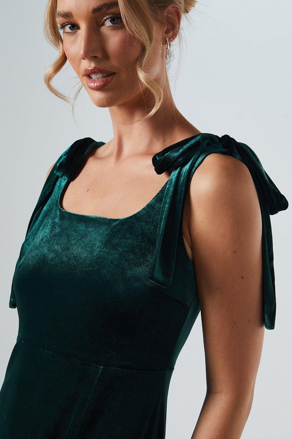 Oasis Tie Shoulder Velvet Bridesmaid Maxi Dress Emerald image 2