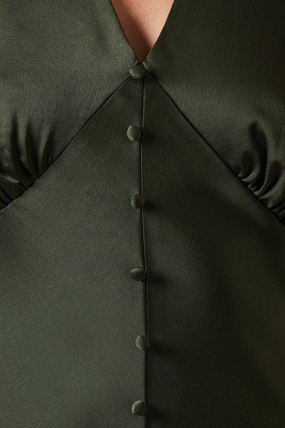 Oasis Button Detail V Neck Satin Bridesmaids Midaxi Dress Olive image 5