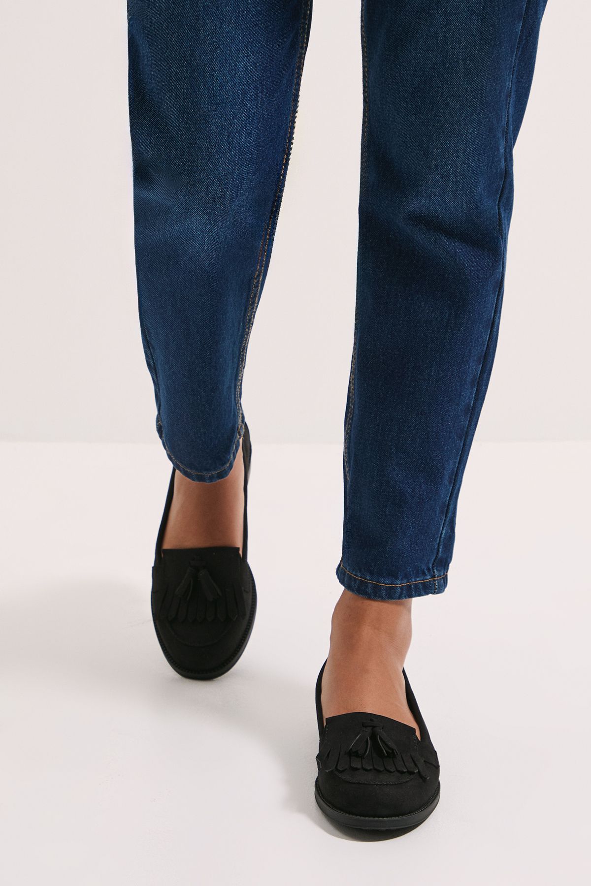 Dorothy Perkins Wide Fit Leigh Fringe Loafers Natural Black image 3