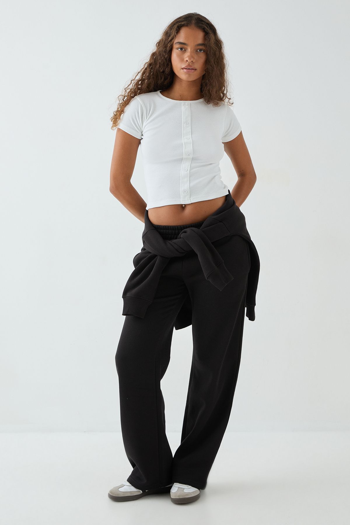 DSGN Studio DSGN Studio Square Script Embroidered Rib Fitted Button Through Top White image 3