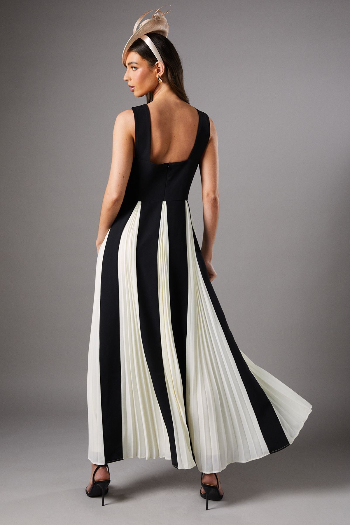 Coast Cross Front Pleat Panelled Maxi Dress Mono image 3