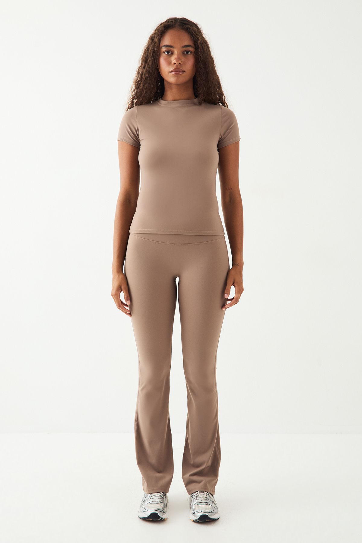 DSGN Studio DSGN Studio Ultra Sculpt Short Sleeve Top Taupe image 5