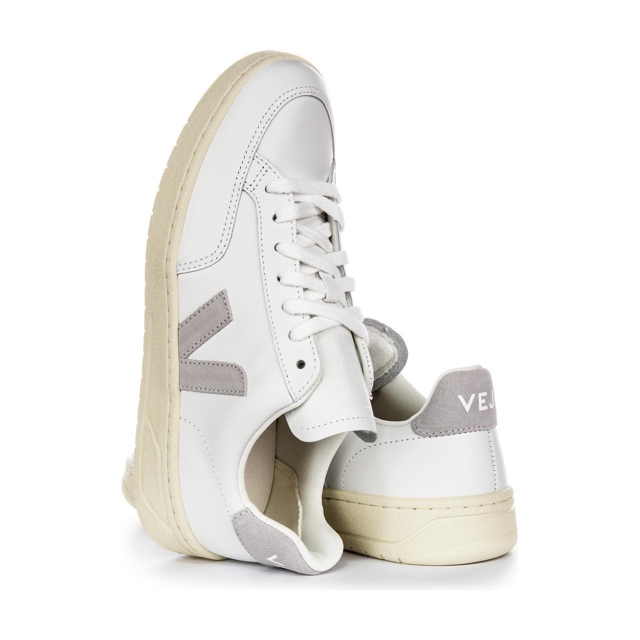 Veja 'V-12 Leather' Leather Trainers image 4