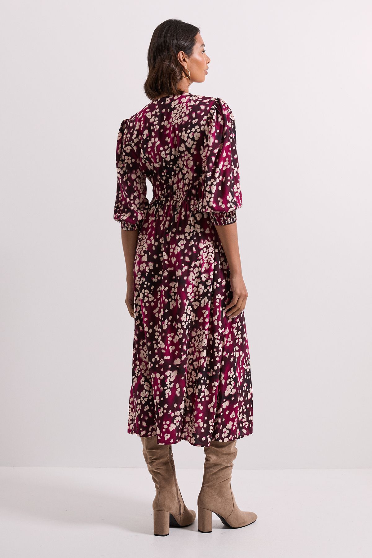 Dorothy Perkins Burgundy Animal Shirred Detail Blouson Sleeve Midi Dress Burgundy image 3