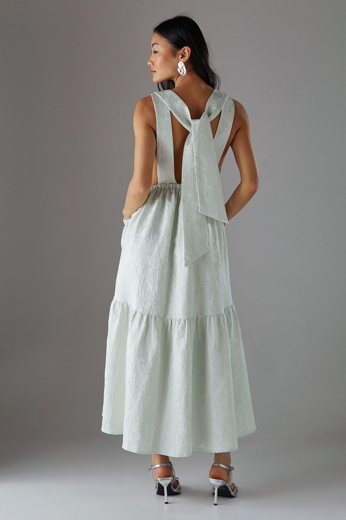 Warehouse Petite Jacquard Plunge Tie Pocket Midi Dress Sage image 4