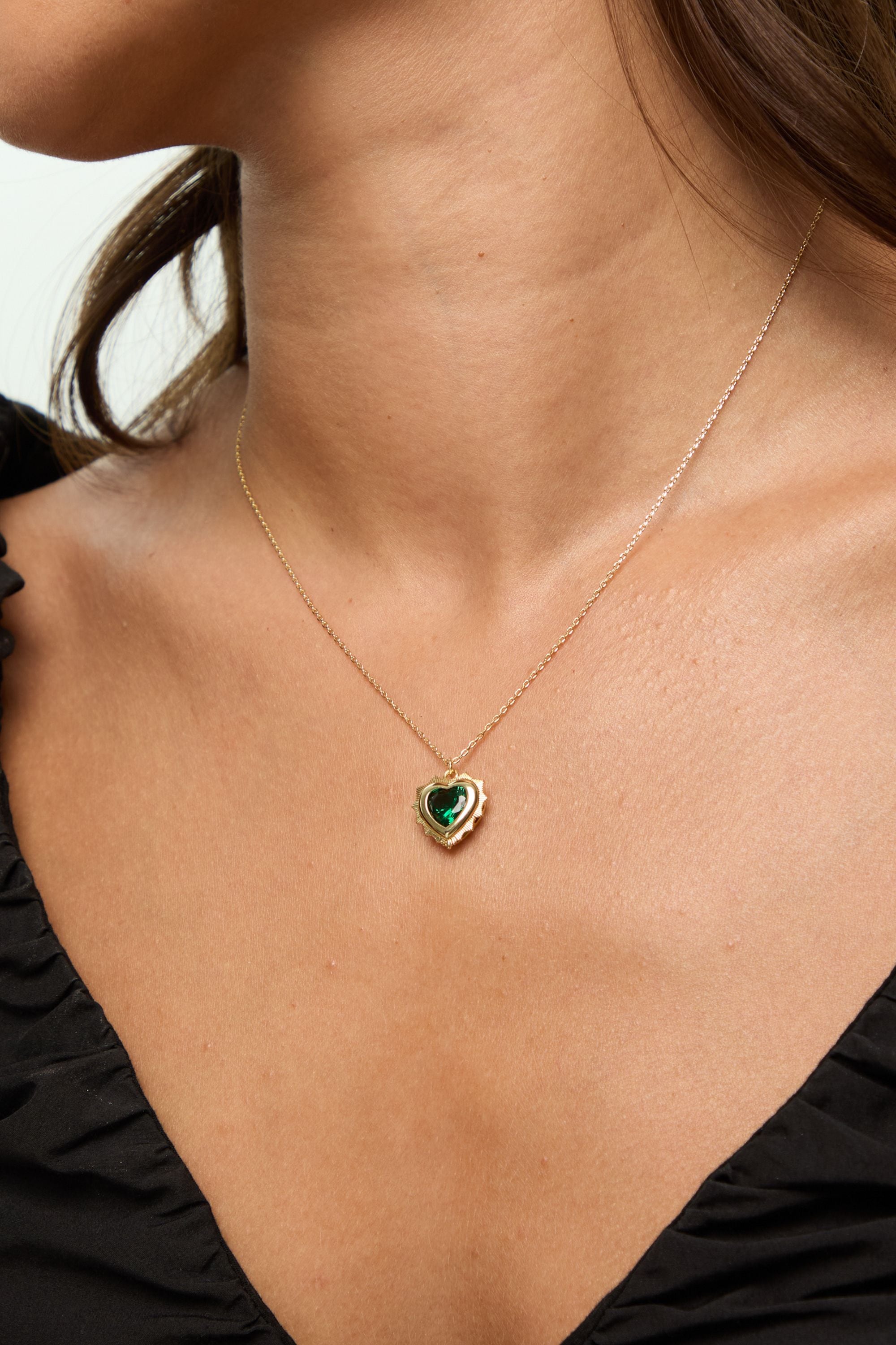 Jon Richard 14Ct Real Gold Plated Heart Birthstone Pendant - May - Gift Boxed image 4