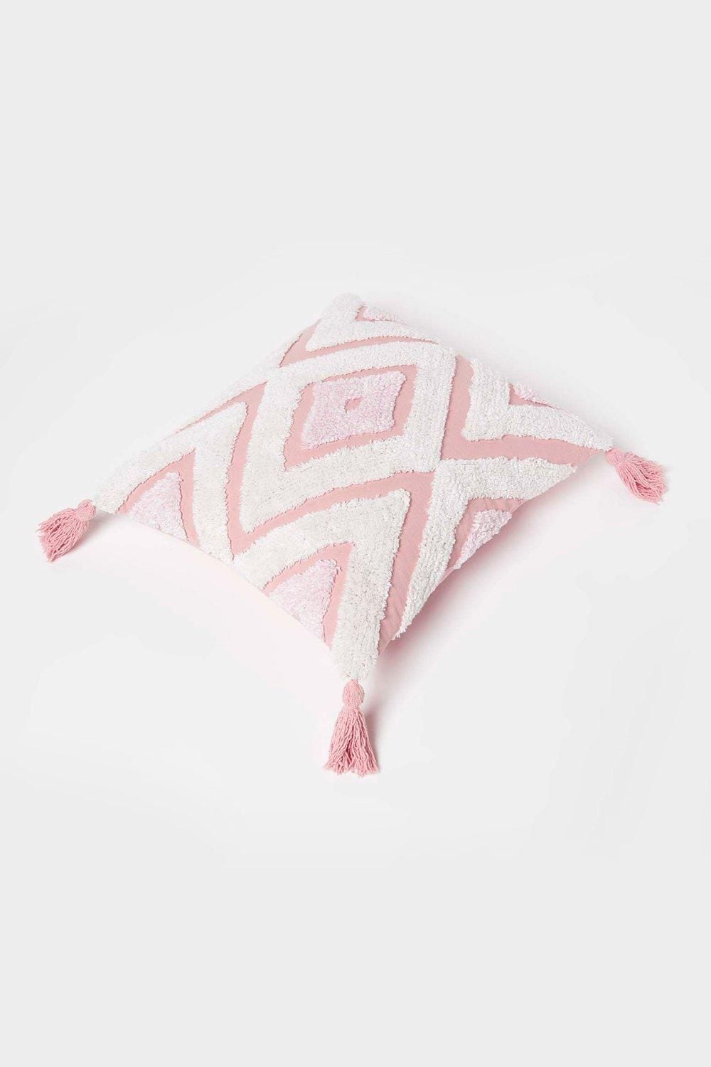 Homescapes Geometric Ikat Tufted Cotton Cushion with Tassels image 5