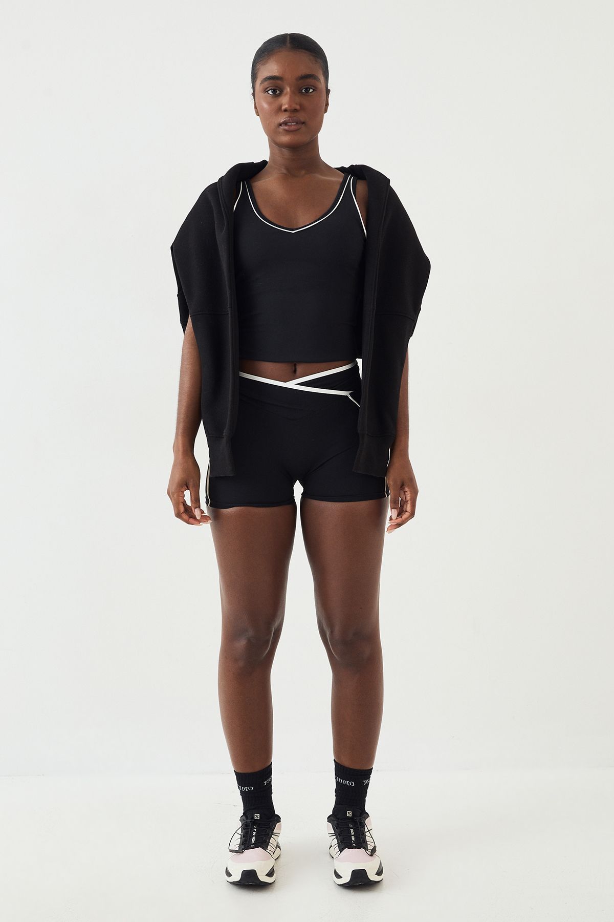 DSGN Studio DSGN Studio Ultra Sculpt Wrap Waist Piping Detail Short Black image 5