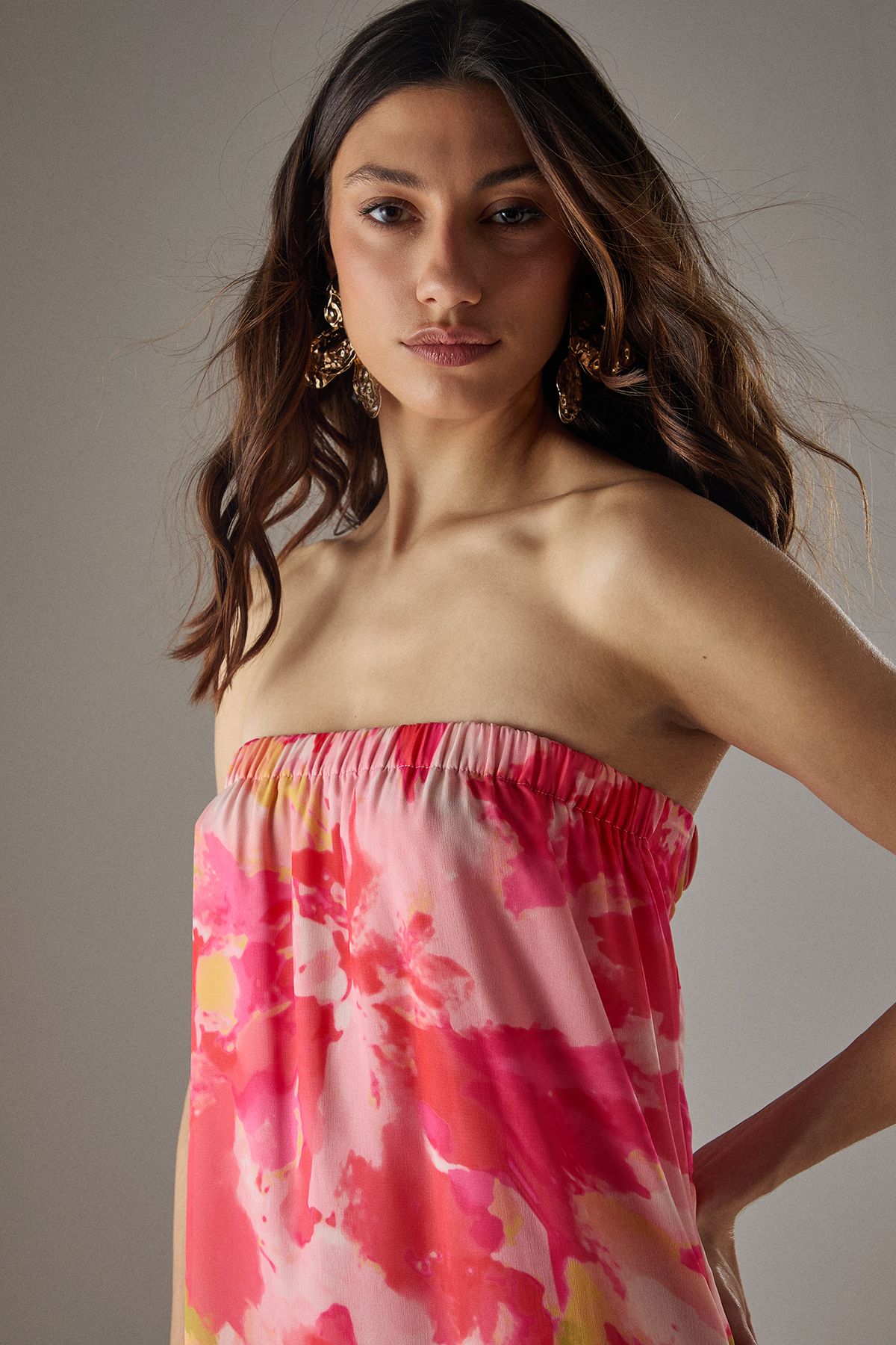 Warehouse Yoryu Chiffon Elasticated Back Bandeau Maxi Dress Floral image 3