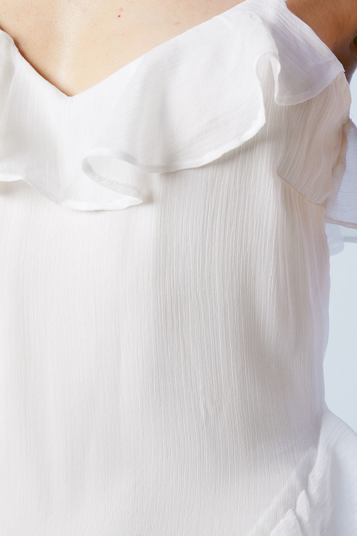 Oasis Flutter Sleeve Ruffle Detail Chiffon Maxi Wedding Dress Ivory image 6