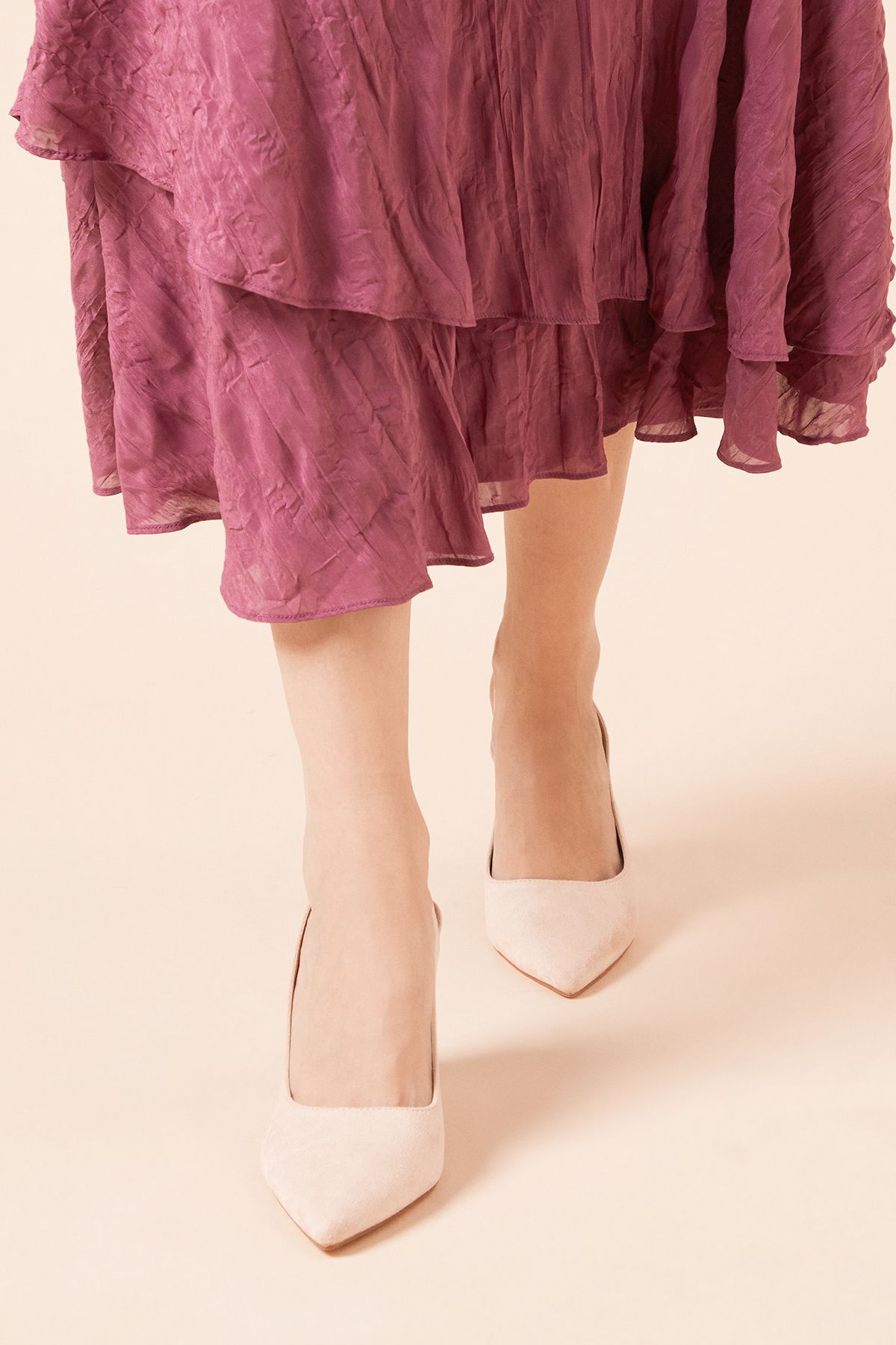 Dorothy Perkins Ellens Pointed High Block Heel Slingback Court Shoes Blush image 3