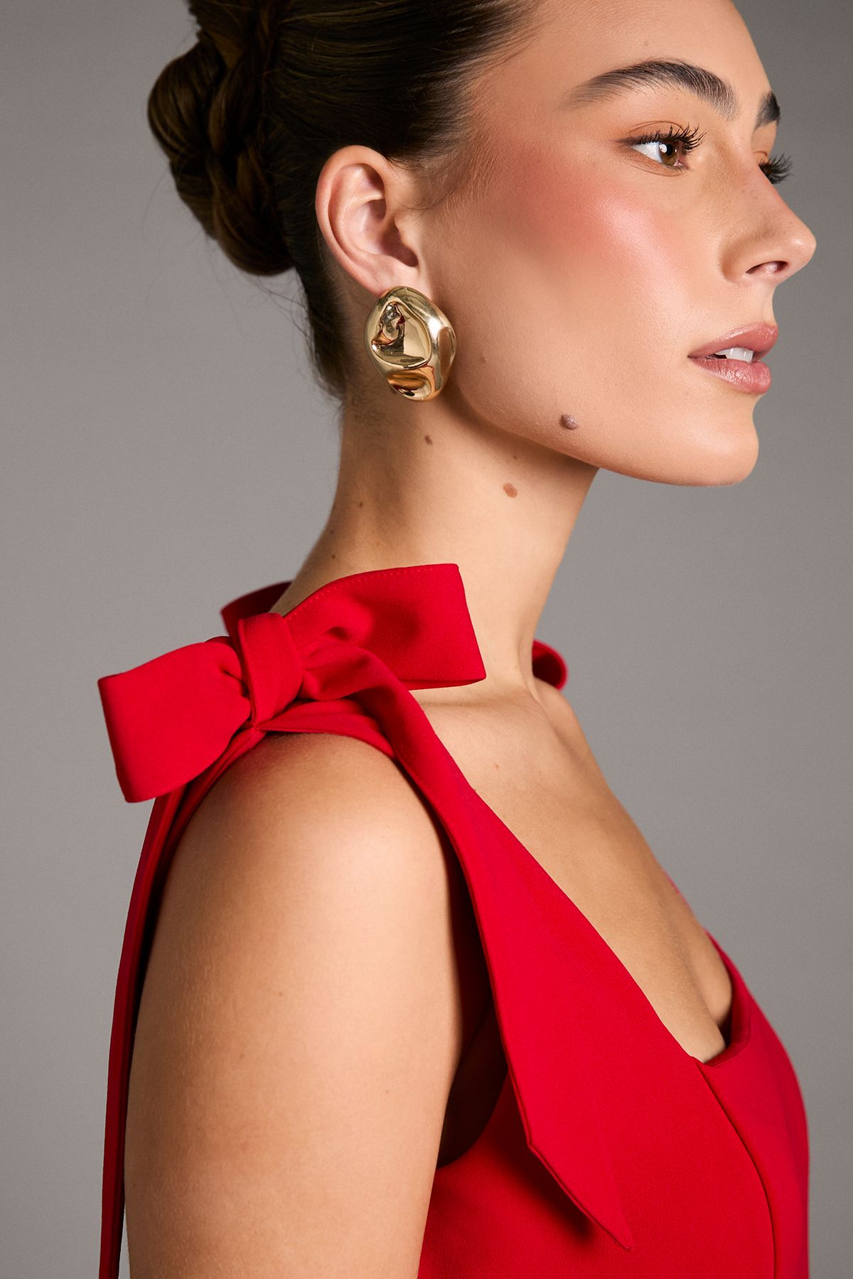 Coast Sleeveless Crepe Midi Dress With Bow Detail Straps Red image 4