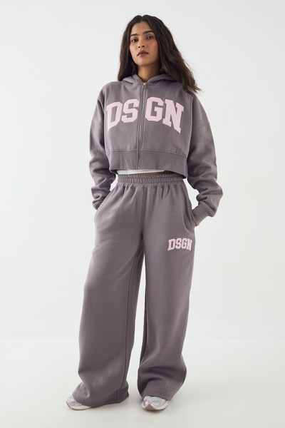 DSGN Studio DSGN Studio Cord Applique Straight Leg Jogger Mauve