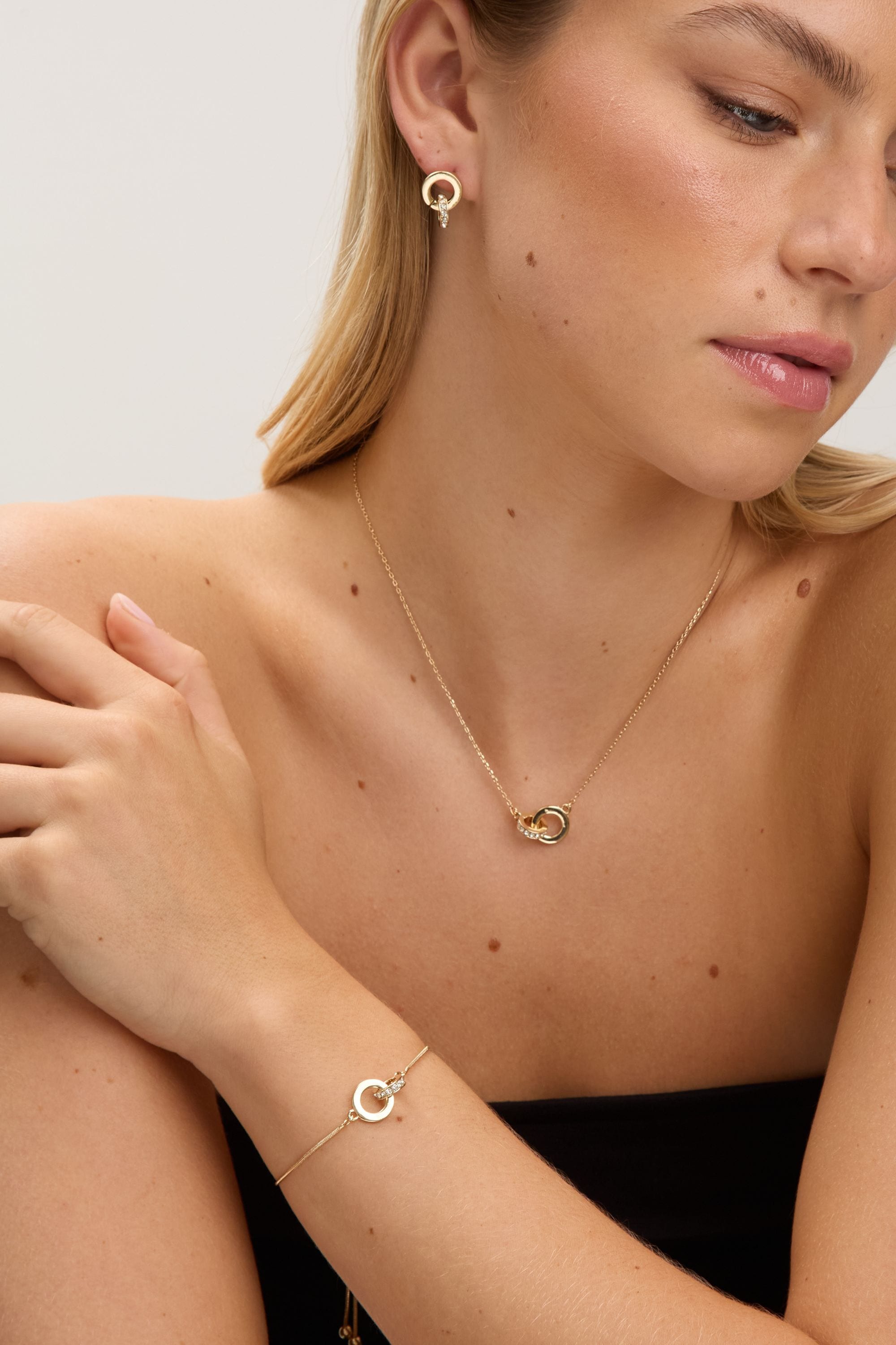 Jon Richard Gold Plated and Crystal Circle Link Trio Set - Gift Box image 3