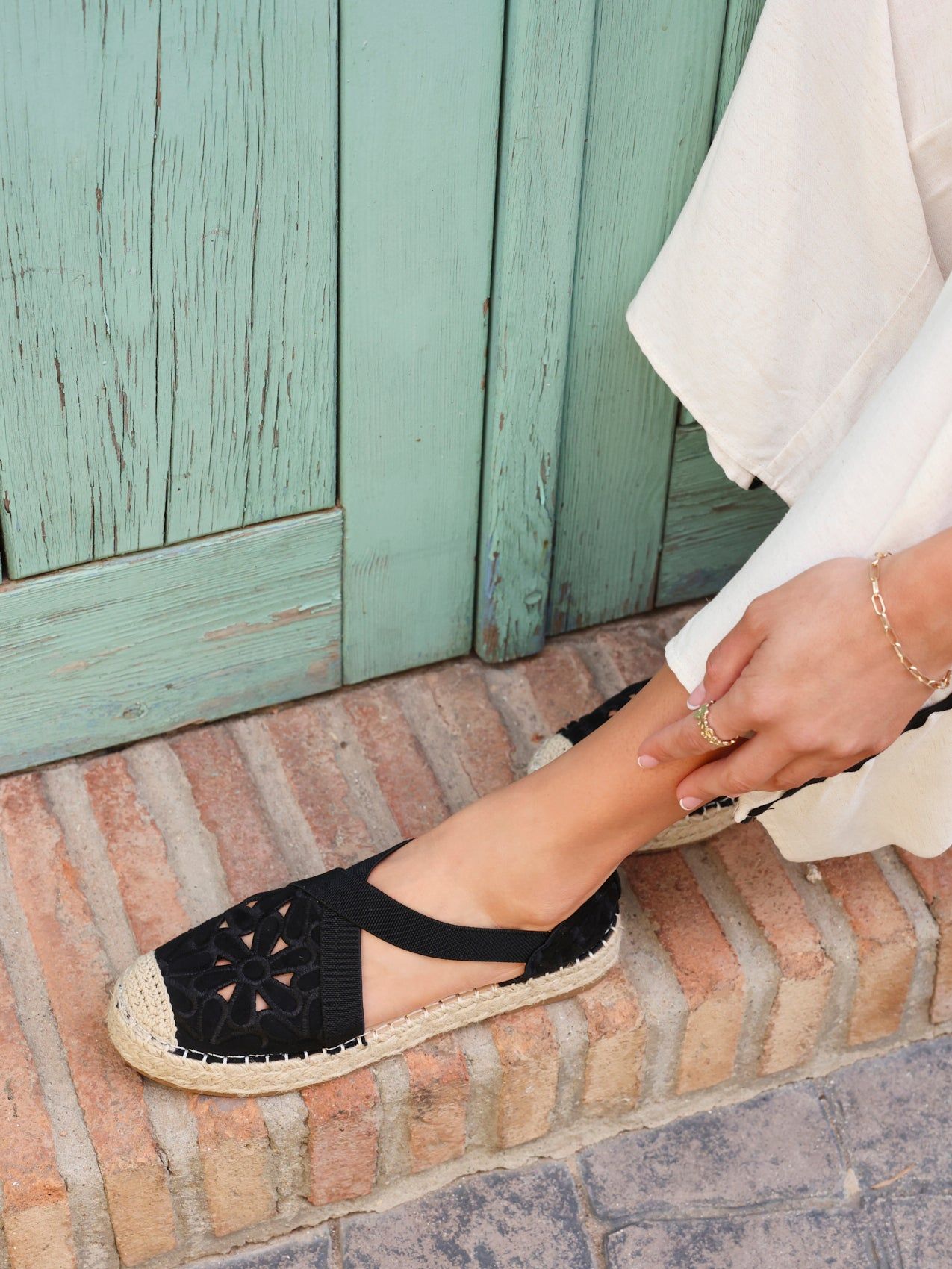 Linzi Jillian Black Faux Suede Flower Cut Out Espadrille Sandal image 2