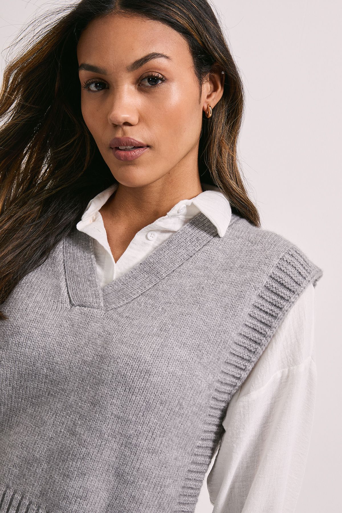 Dorothy Perkins Grey V Neck Knitted Tank Grey image 4