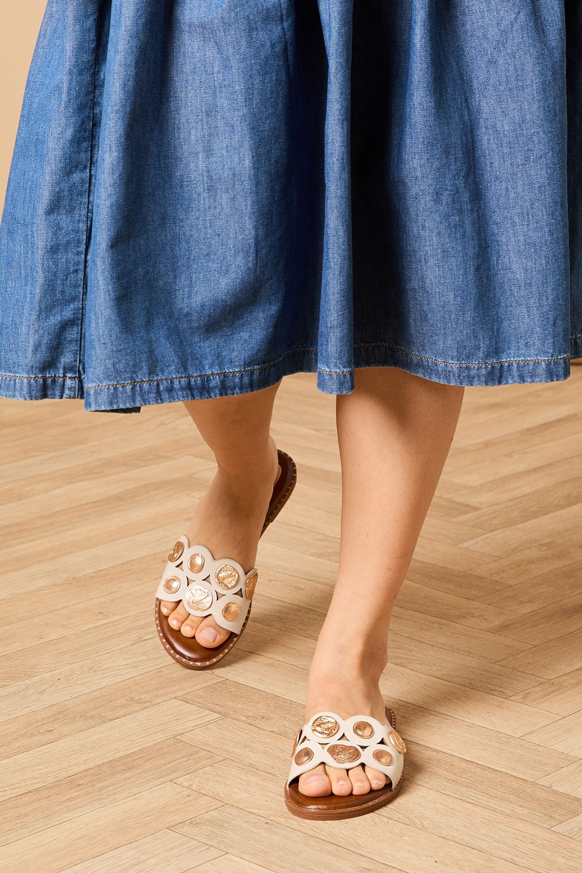 Oasis Mandy Faux Leather Metal Detail Sliders Bone image 2